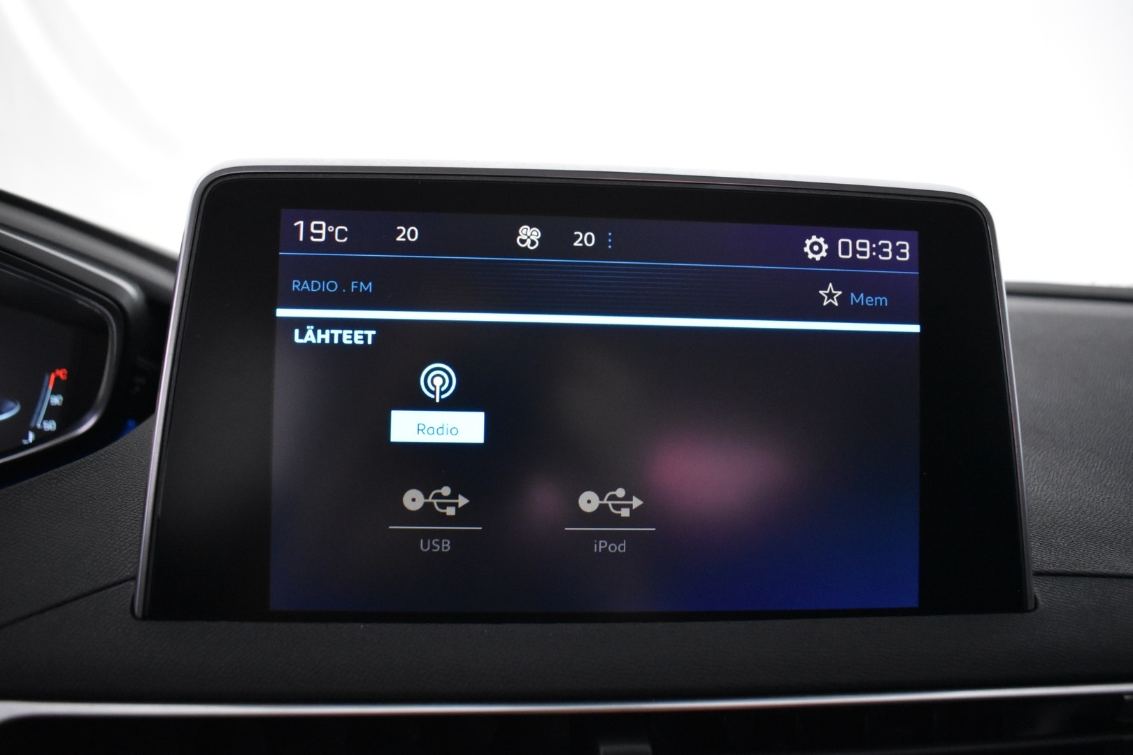 PEUGEOT 3008 2018