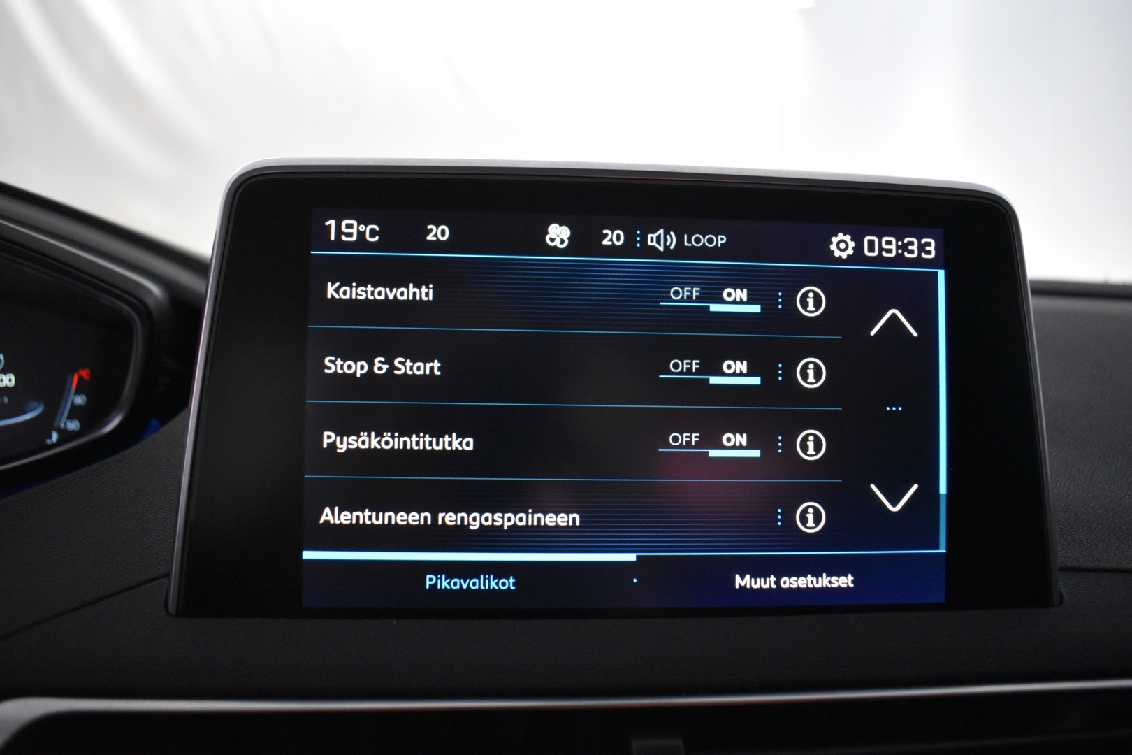 PEUGEOT 3008 2018