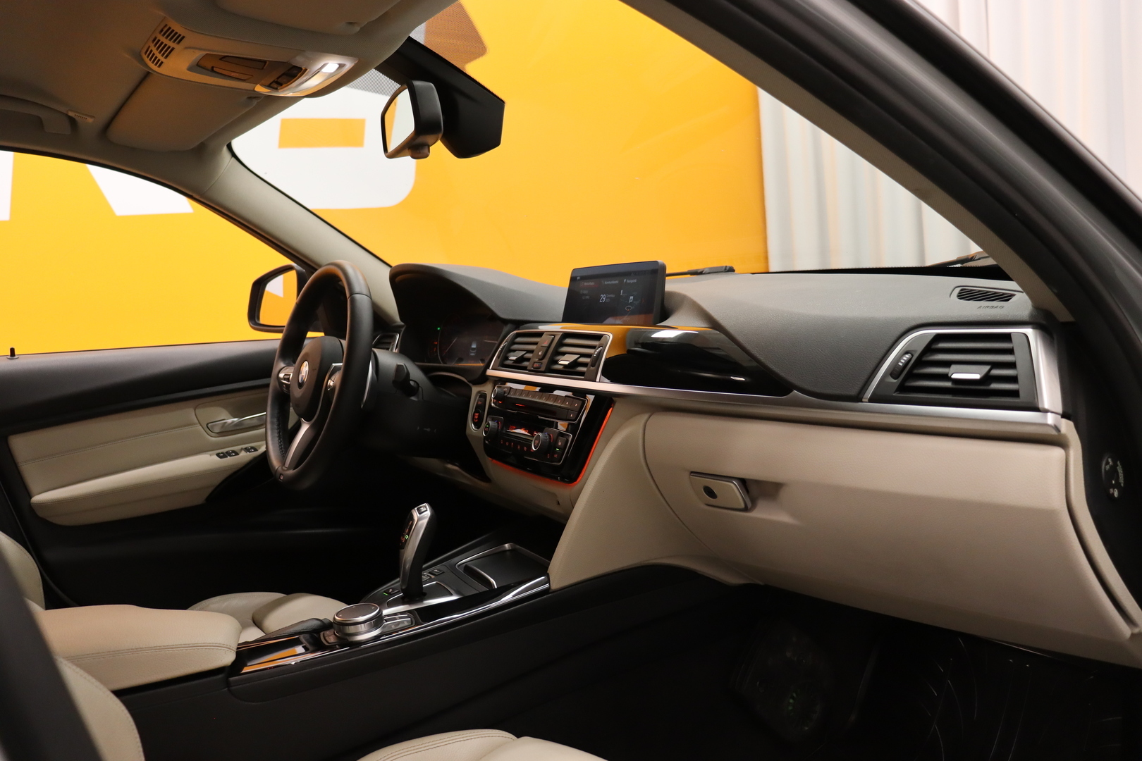 BMW 320 2018