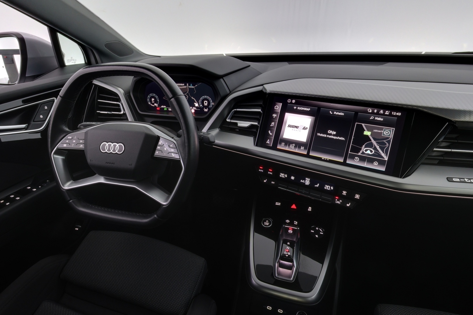 AUDI Q4 e-tron 2023
