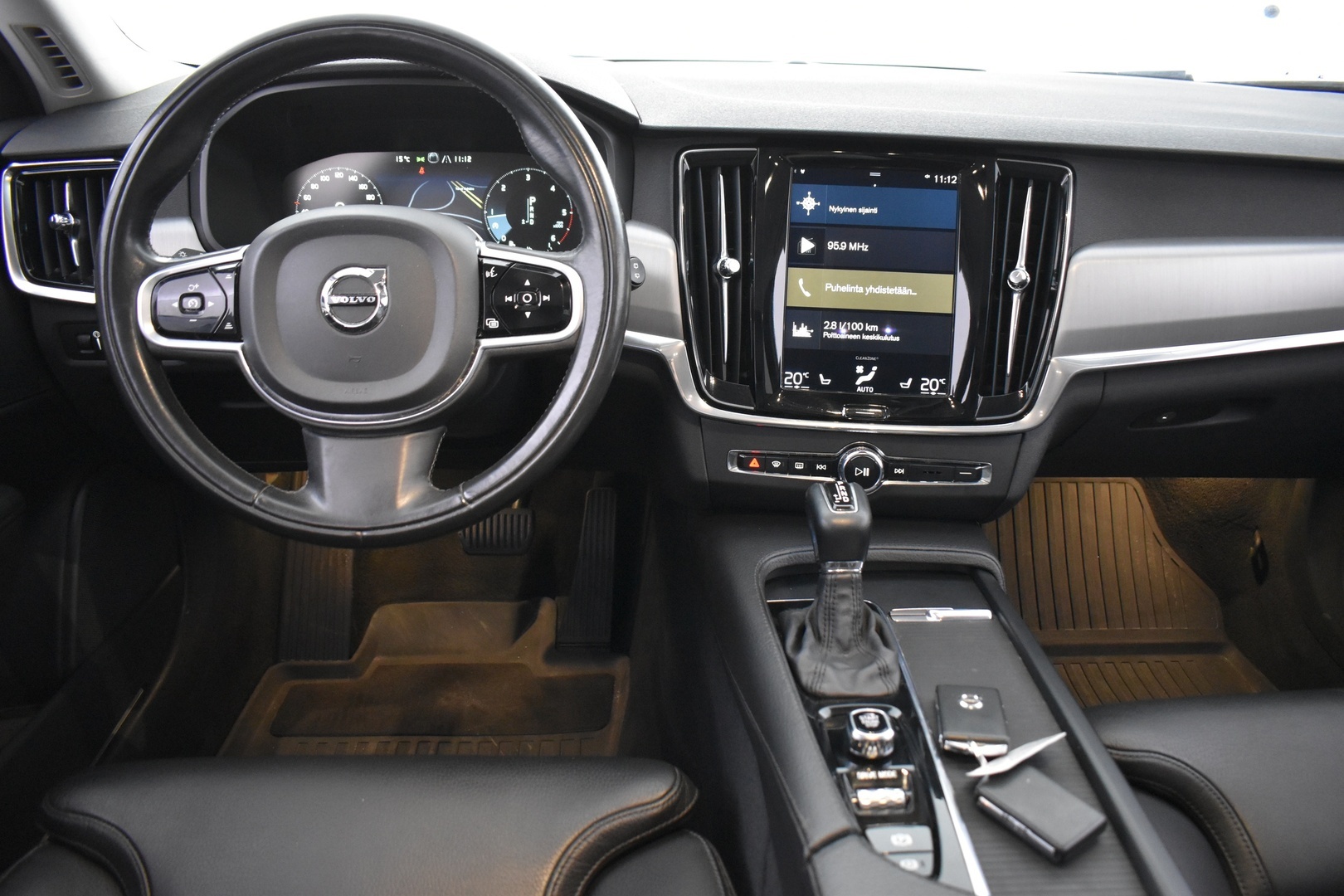 VOLVO V90 Cross Country 2018