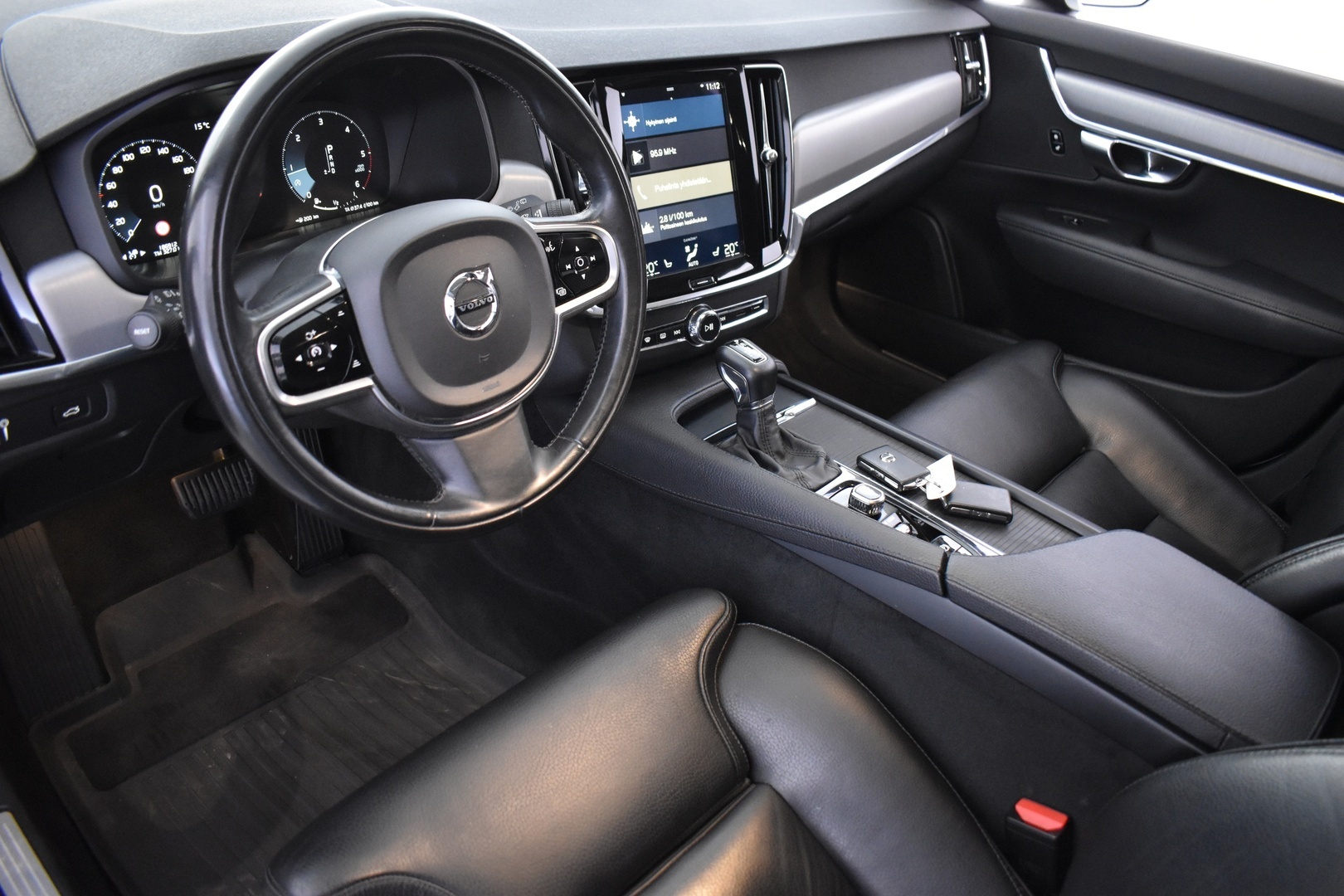 VOLVO V90 Cross Country 2018