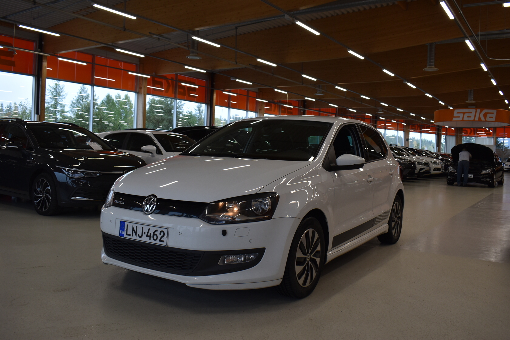 VOLKSWAGEN Polo 2016