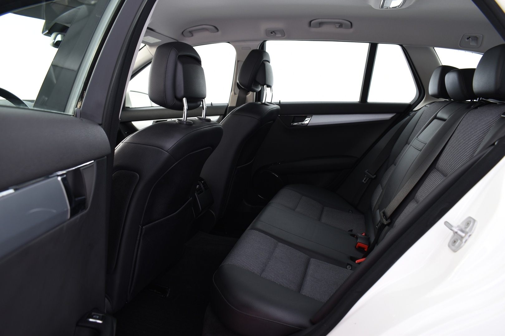 MERCEDES-BENZ C 2009