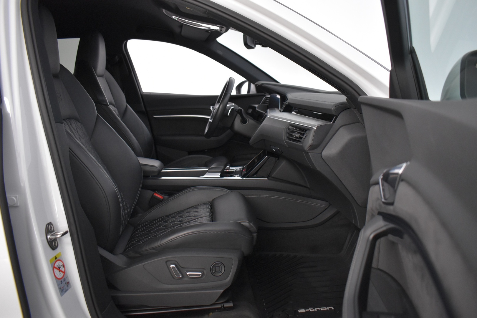 AUDI e-tron 2020