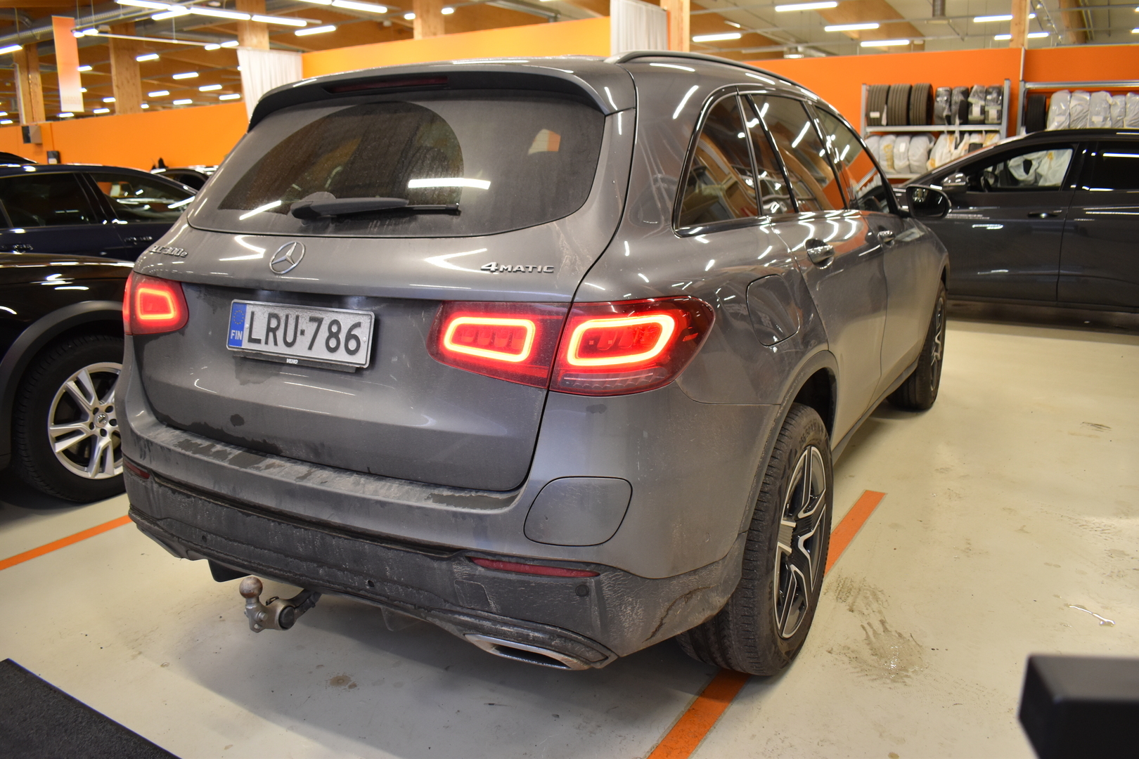 MERCEDES-BENZ GLC 2022