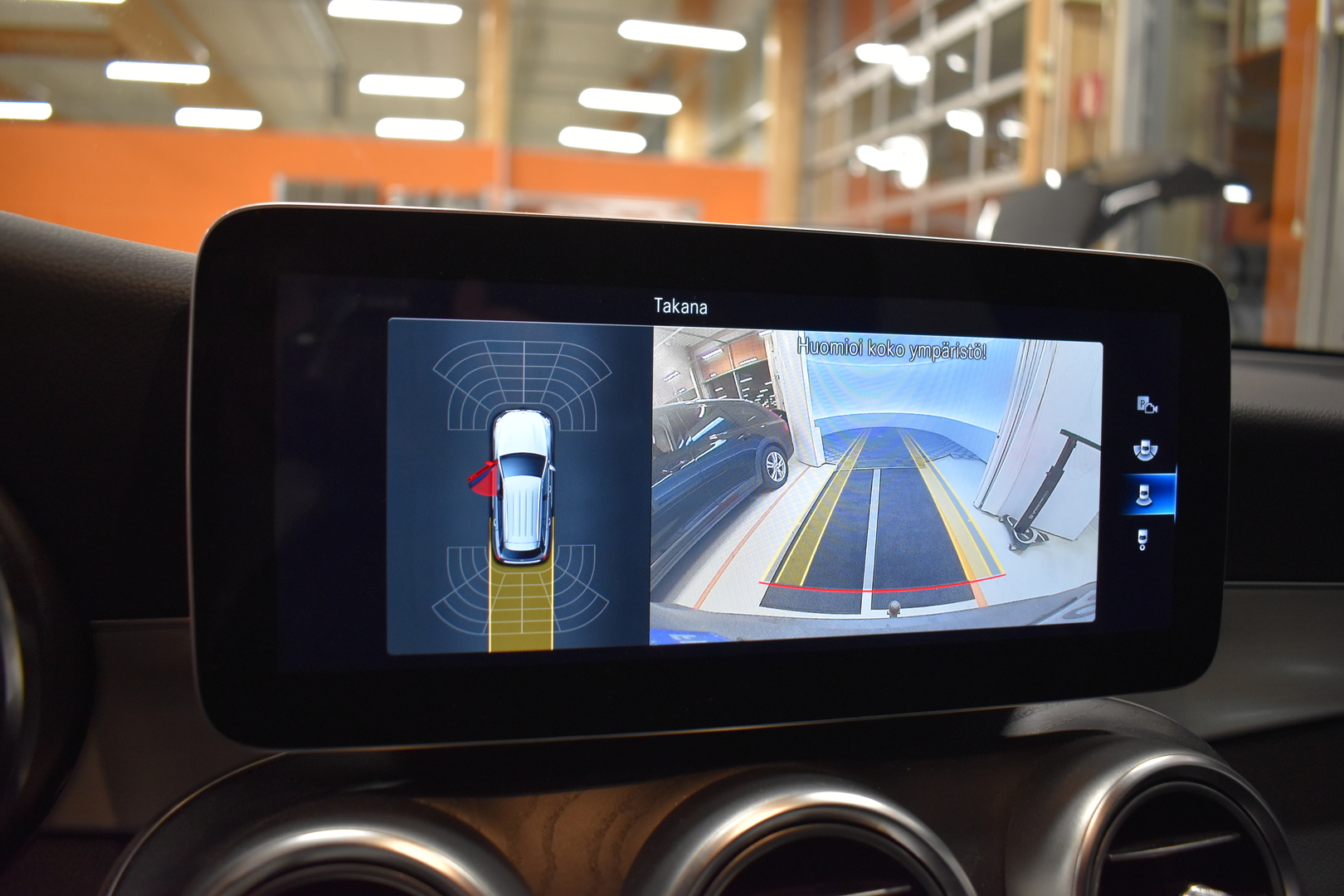 MERCEDES-BENZ GLC 2022