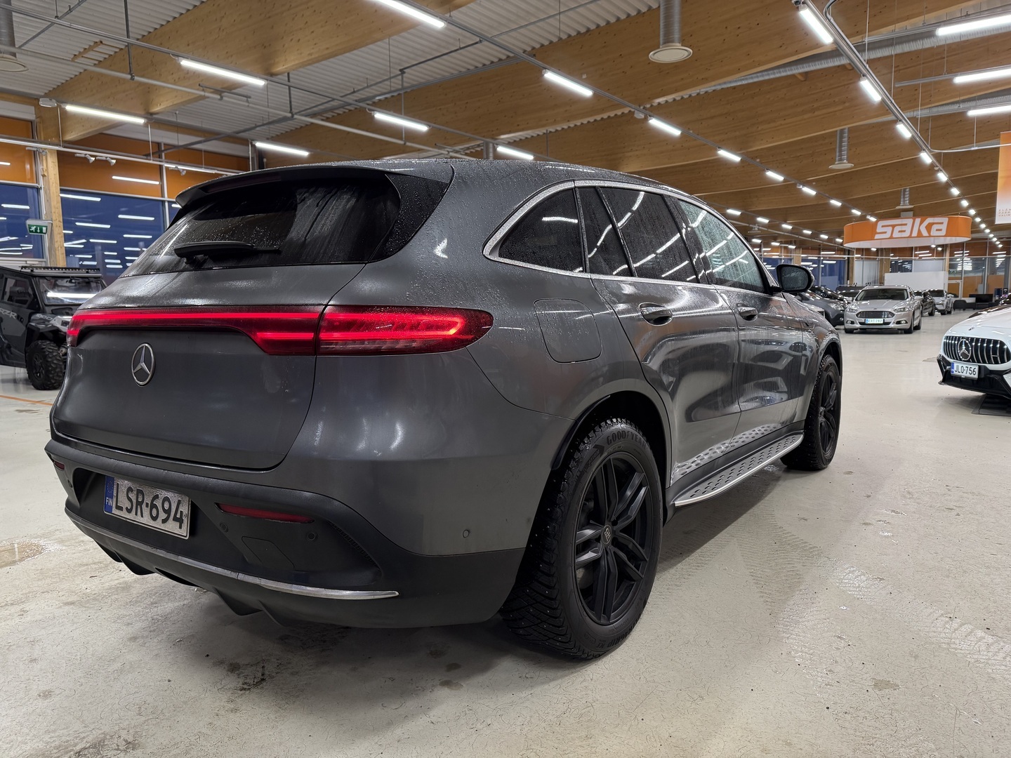 MERCEDES-BENZ EQC 2023