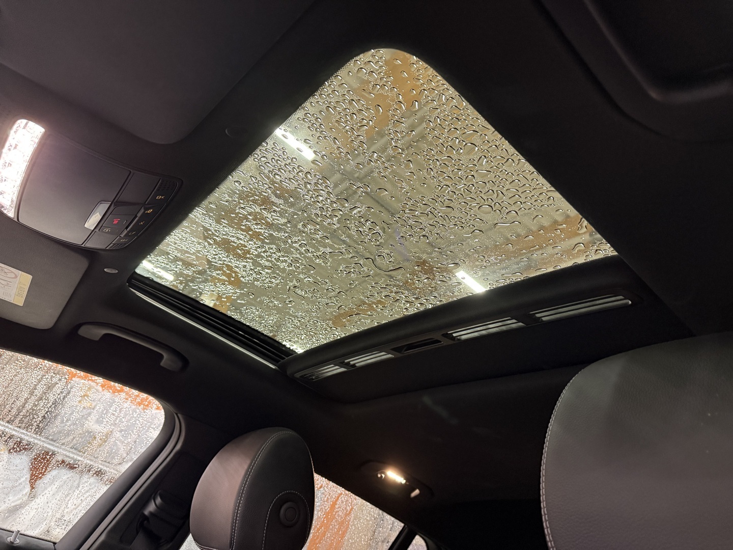 MERCEDES-BENZ EQC 2023