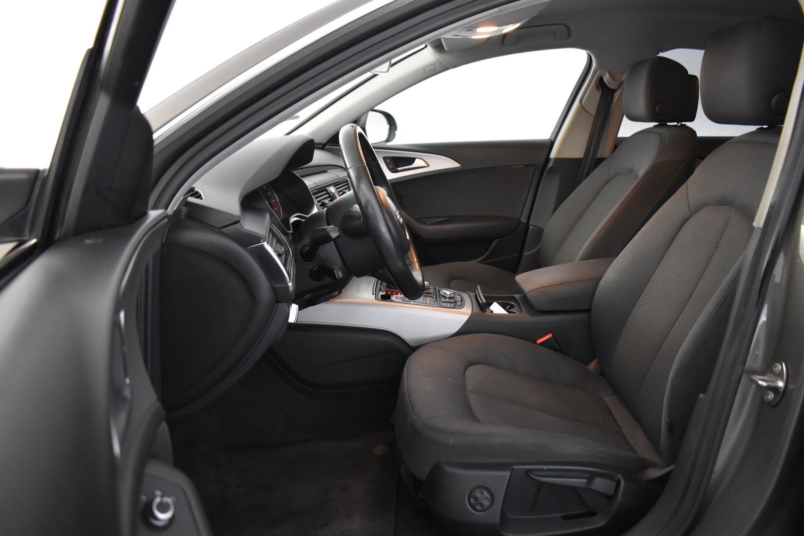 AUDI A6 2012