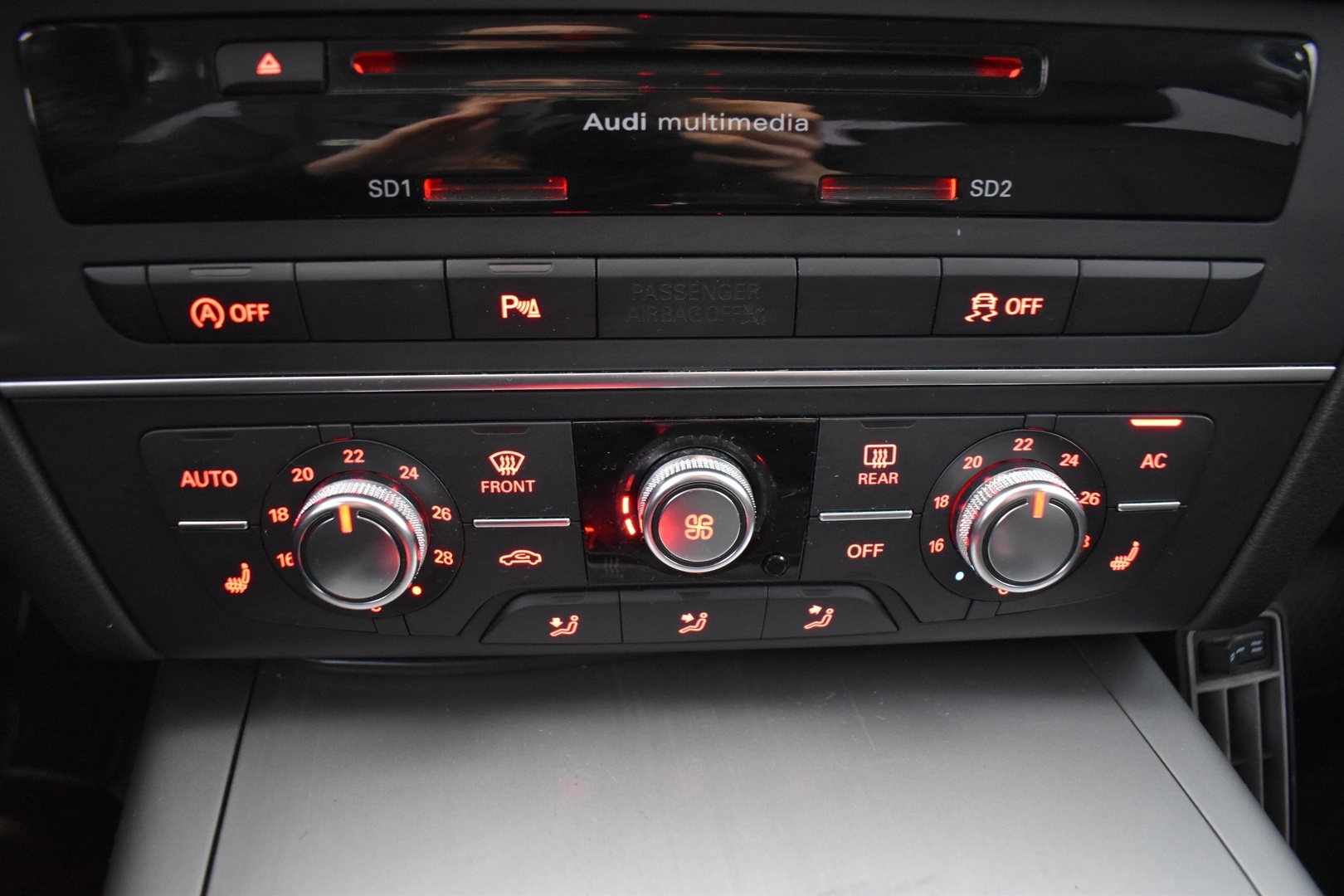 AUDI A6 2012