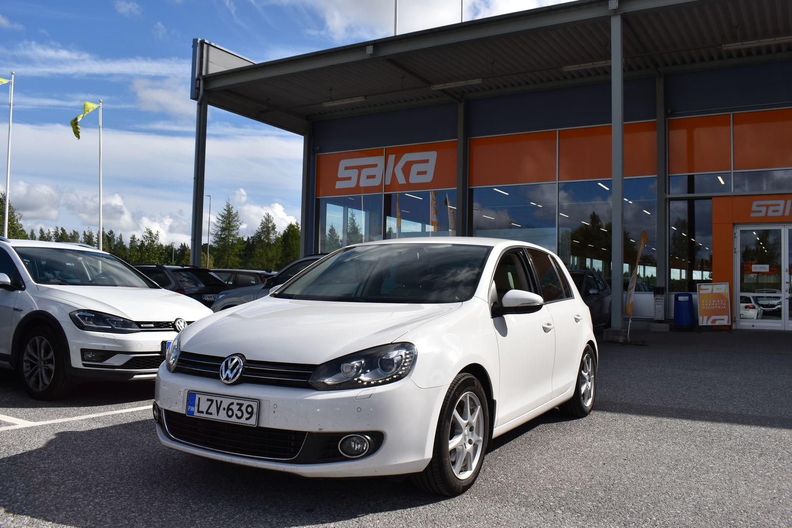 VOLKSWAGEN Golf 2012