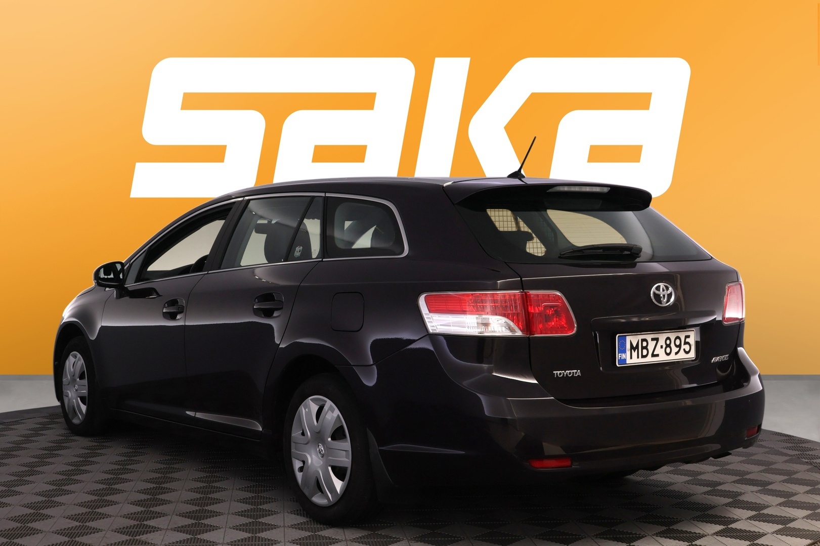 TOYOTA Avensis 2010