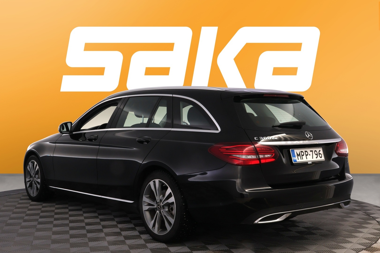 MERCEDES-BENZ C 2020