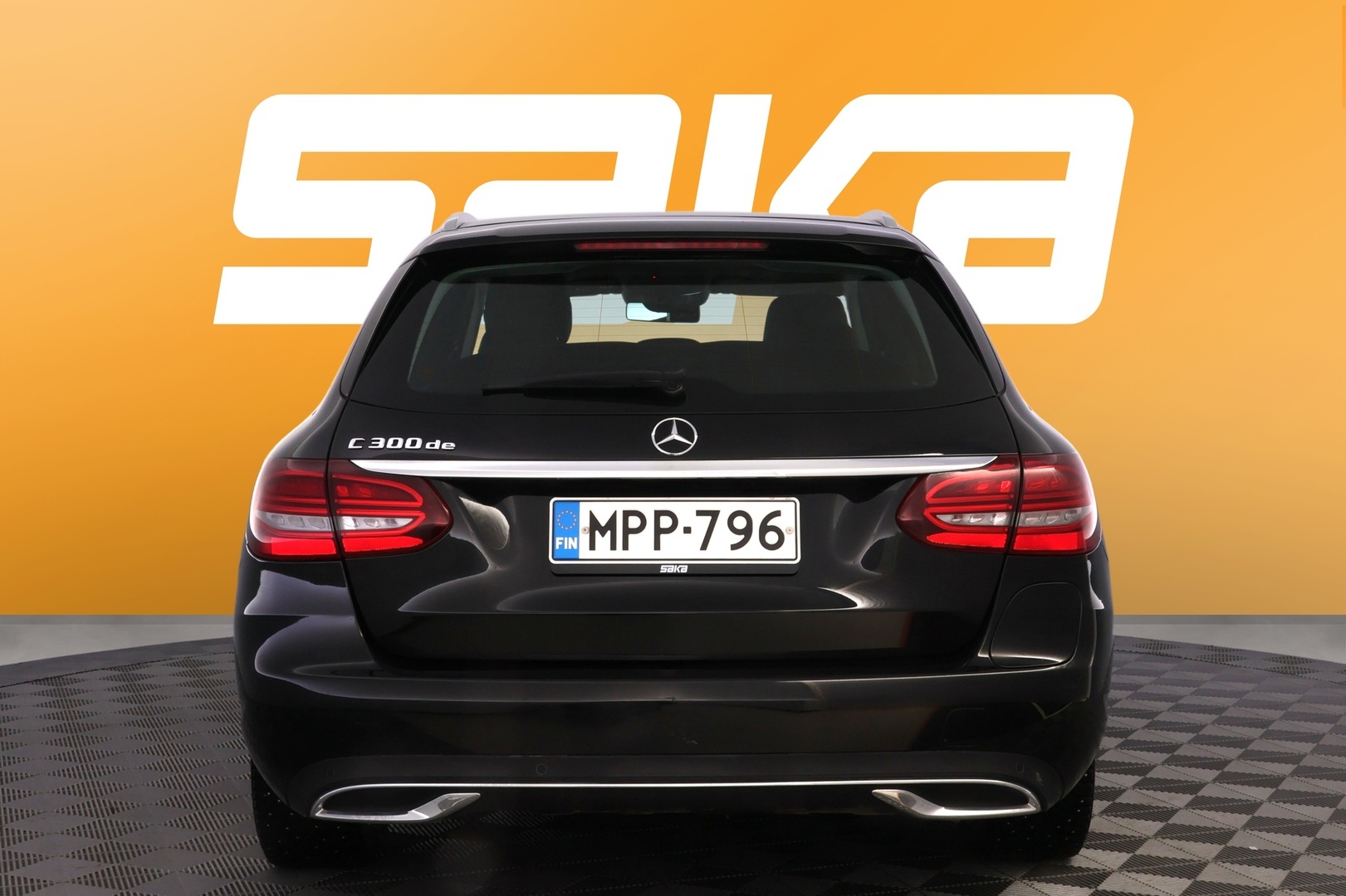 MERCEDES-BENZ C 2020