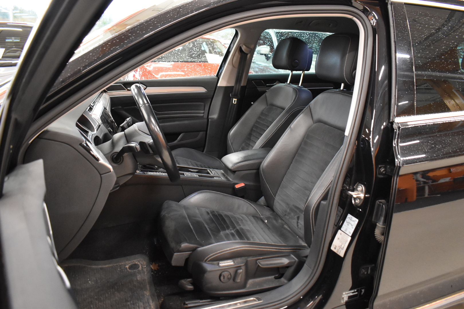 VOLKSWAGEN Passat 2021