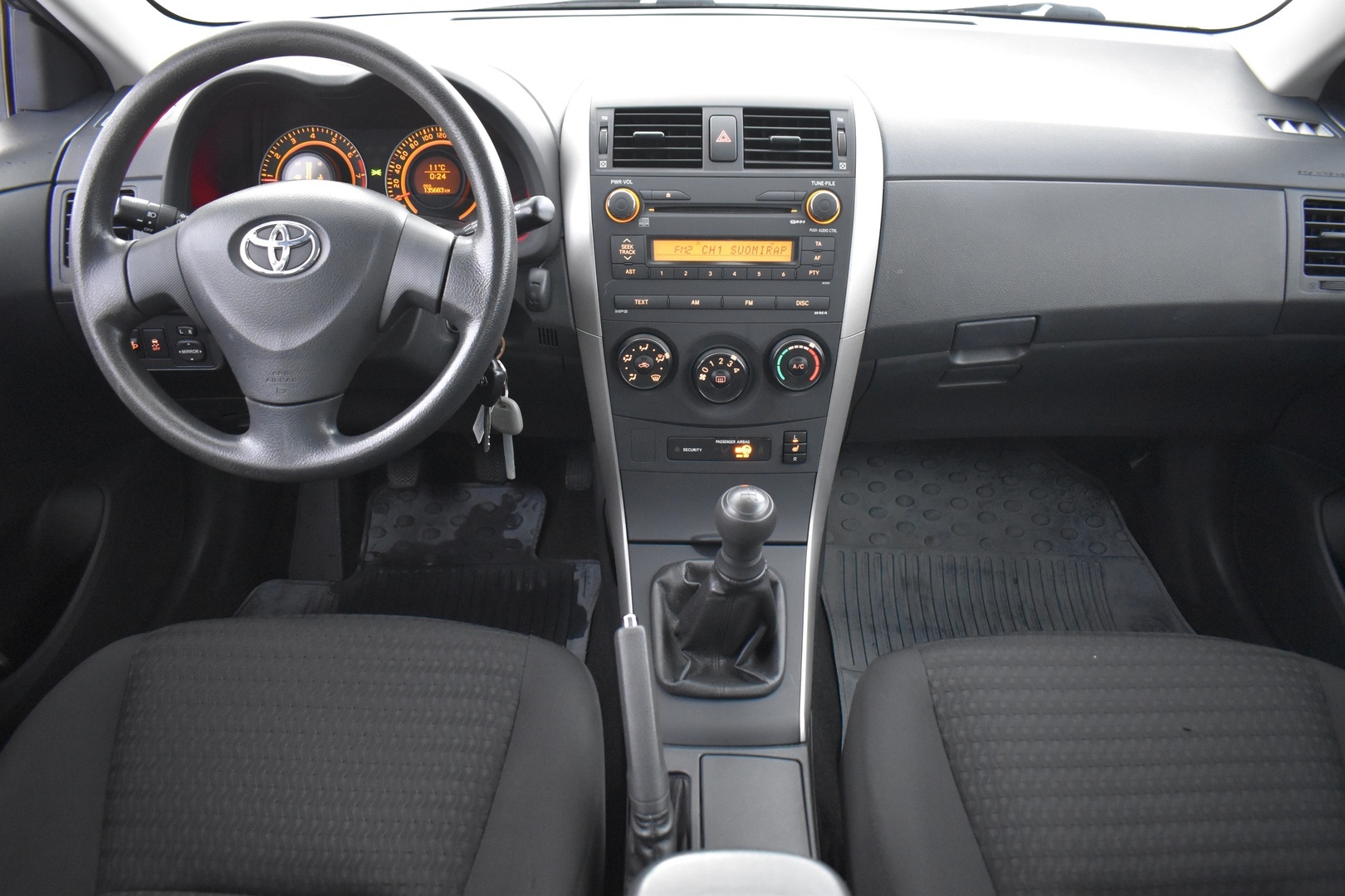 TOYOTA Corolla 2008