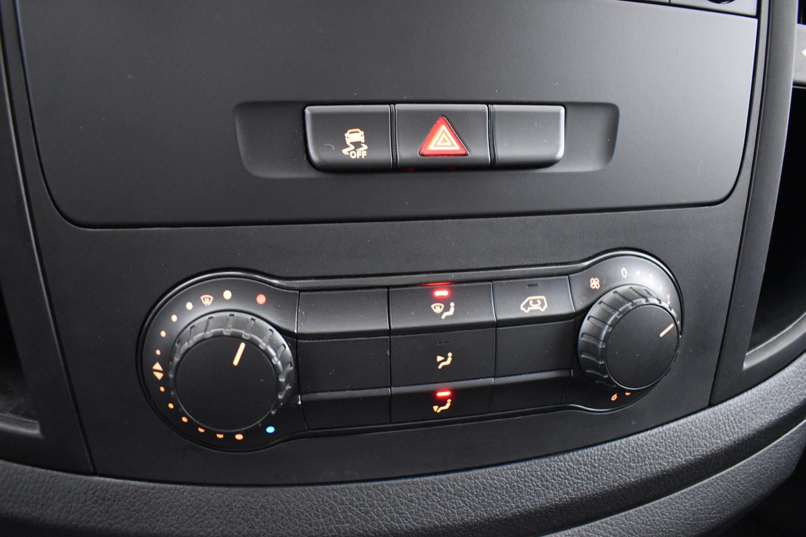 MERCEDES-BENZ Vito 2016