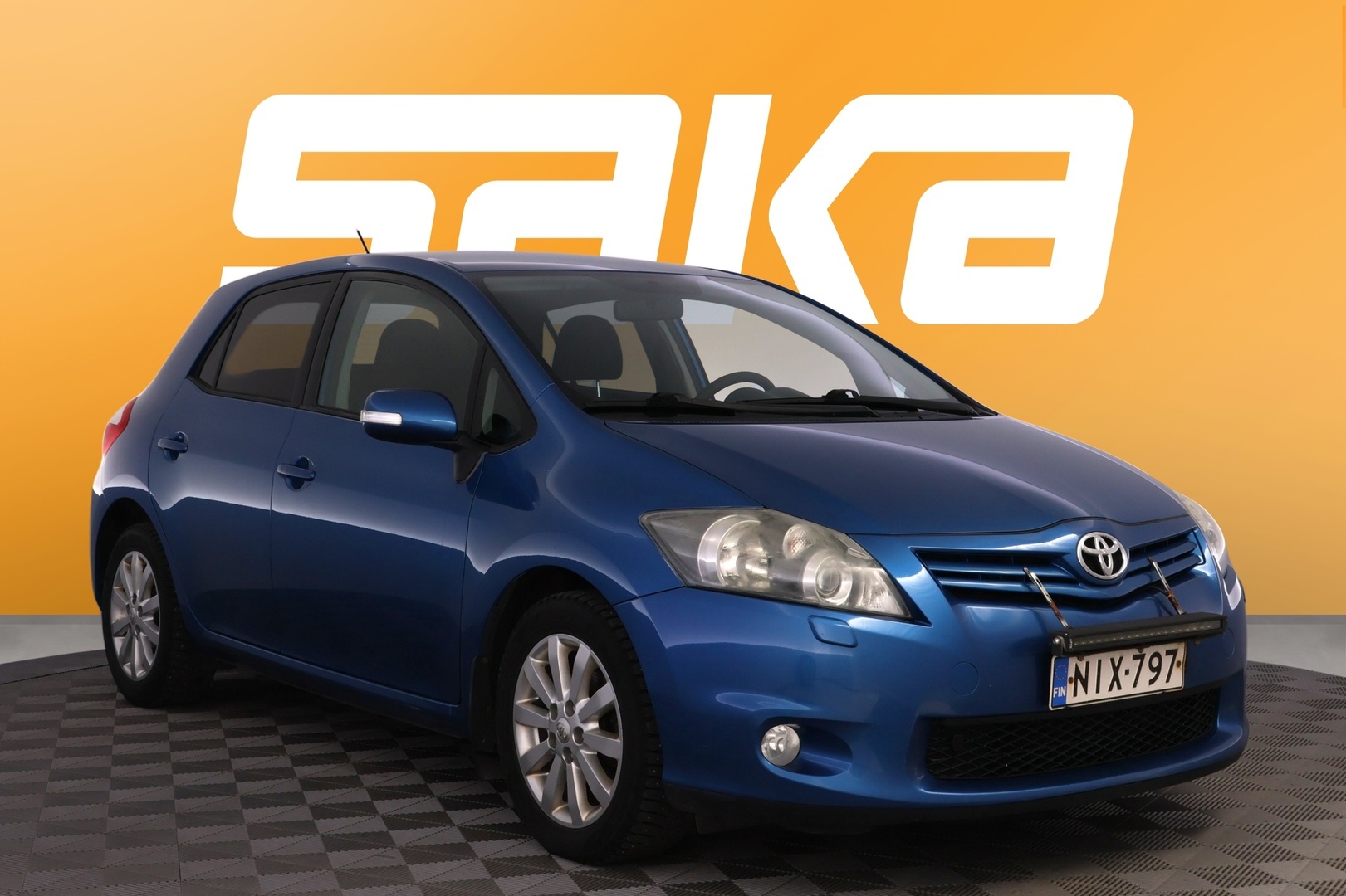 TOYOTA Auris 2012