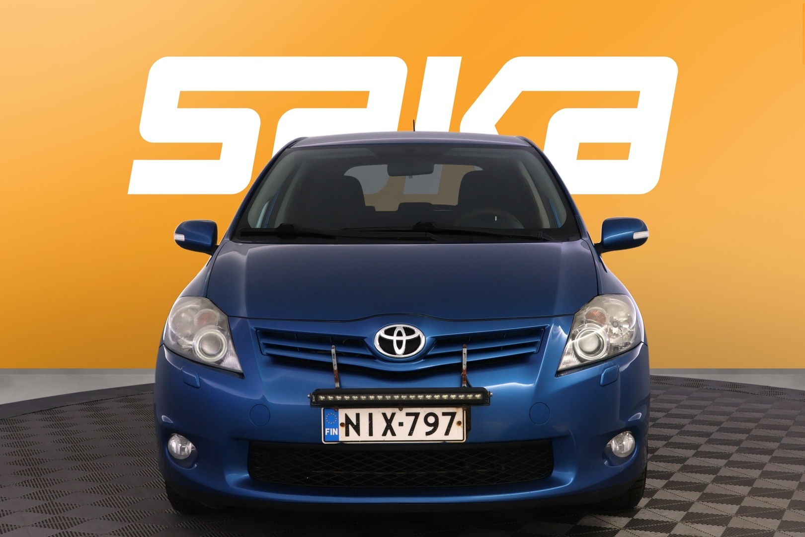 TOYOTA Auris 2012
