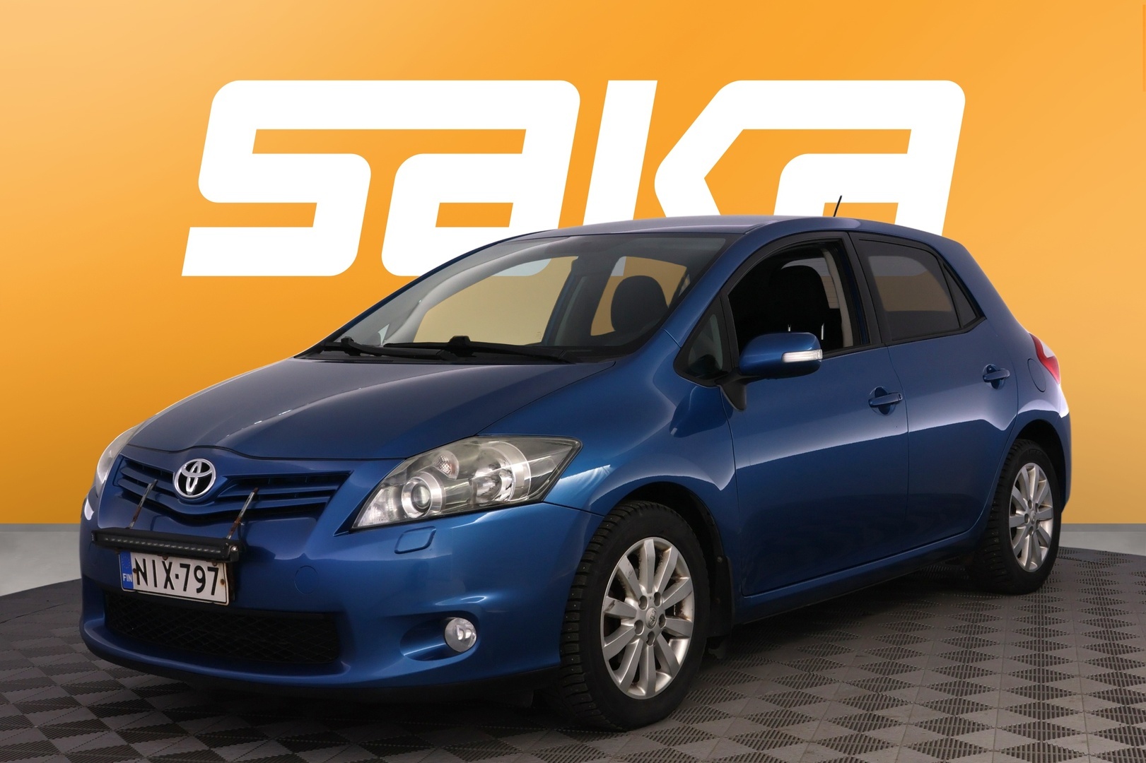 TOYOTA Auris 2012