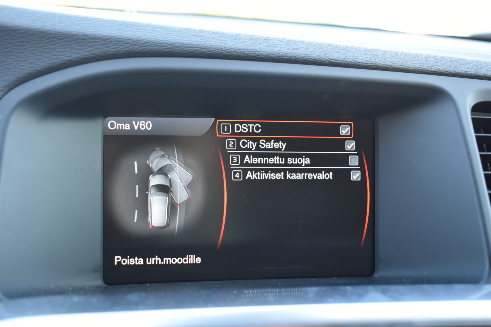 VOLVO V60 2013