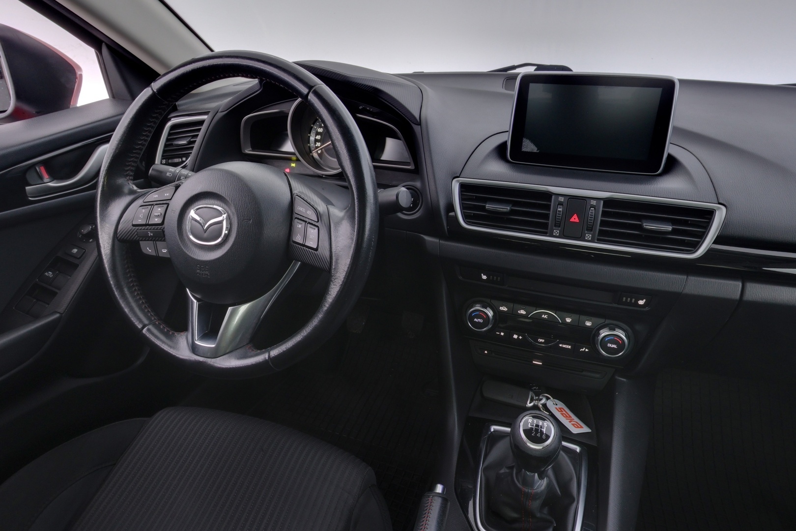 MAZDA 3 2014