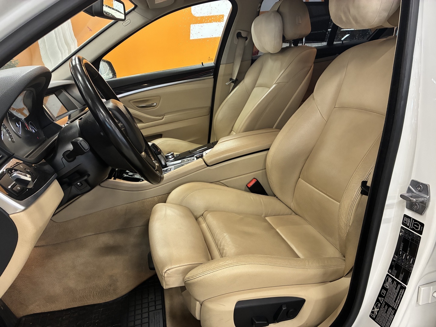 BMW 520 2014