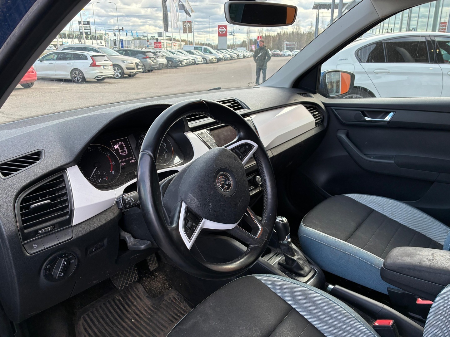 SKODA Fabia 2016