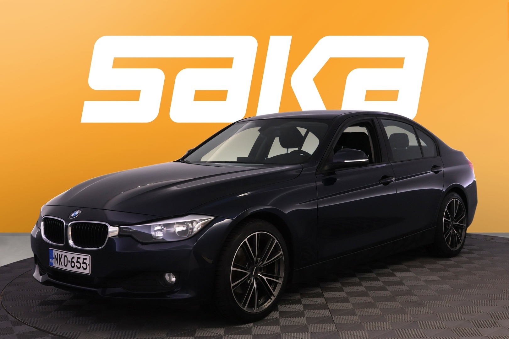 BMW 320 2013