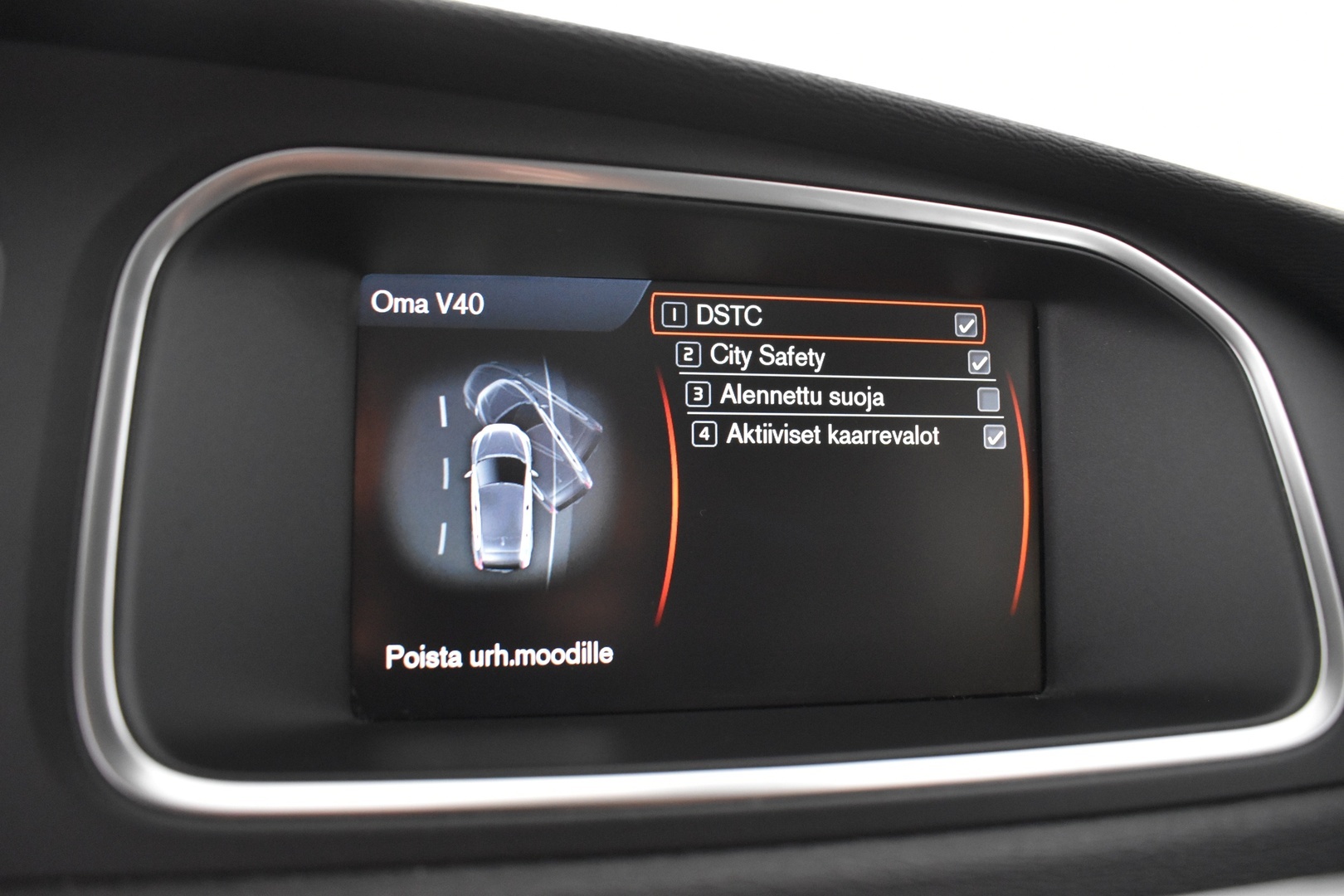 VOLVO V40 2013