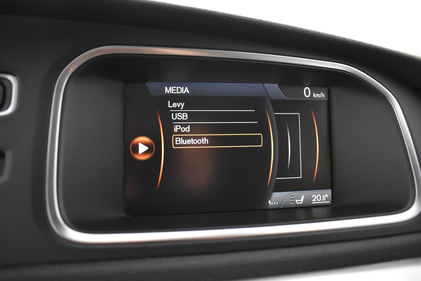 VOLVO V40 2013