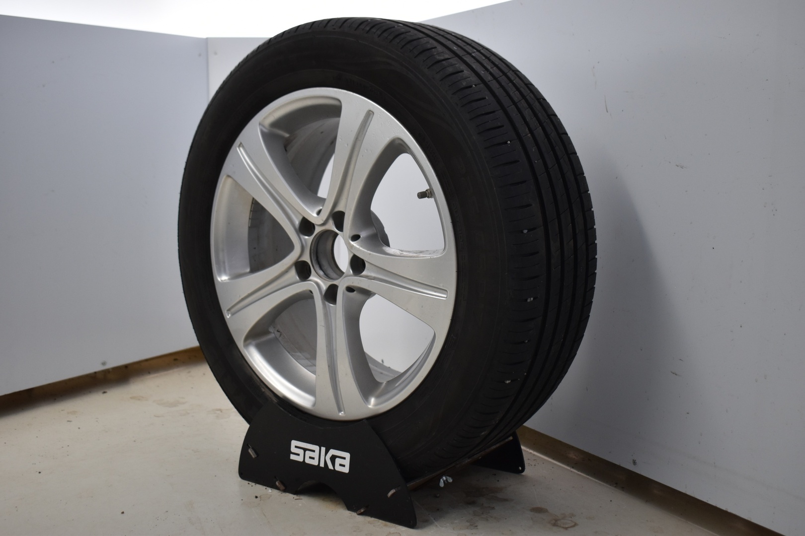 MERCEDES-BENZ E 2018