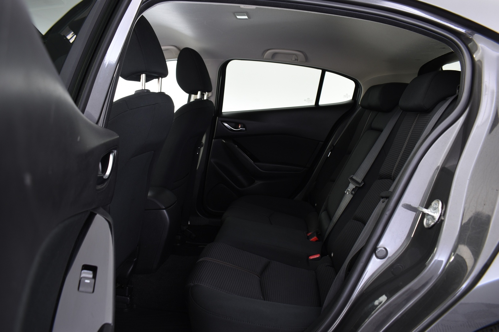 MAZDA 3 2018