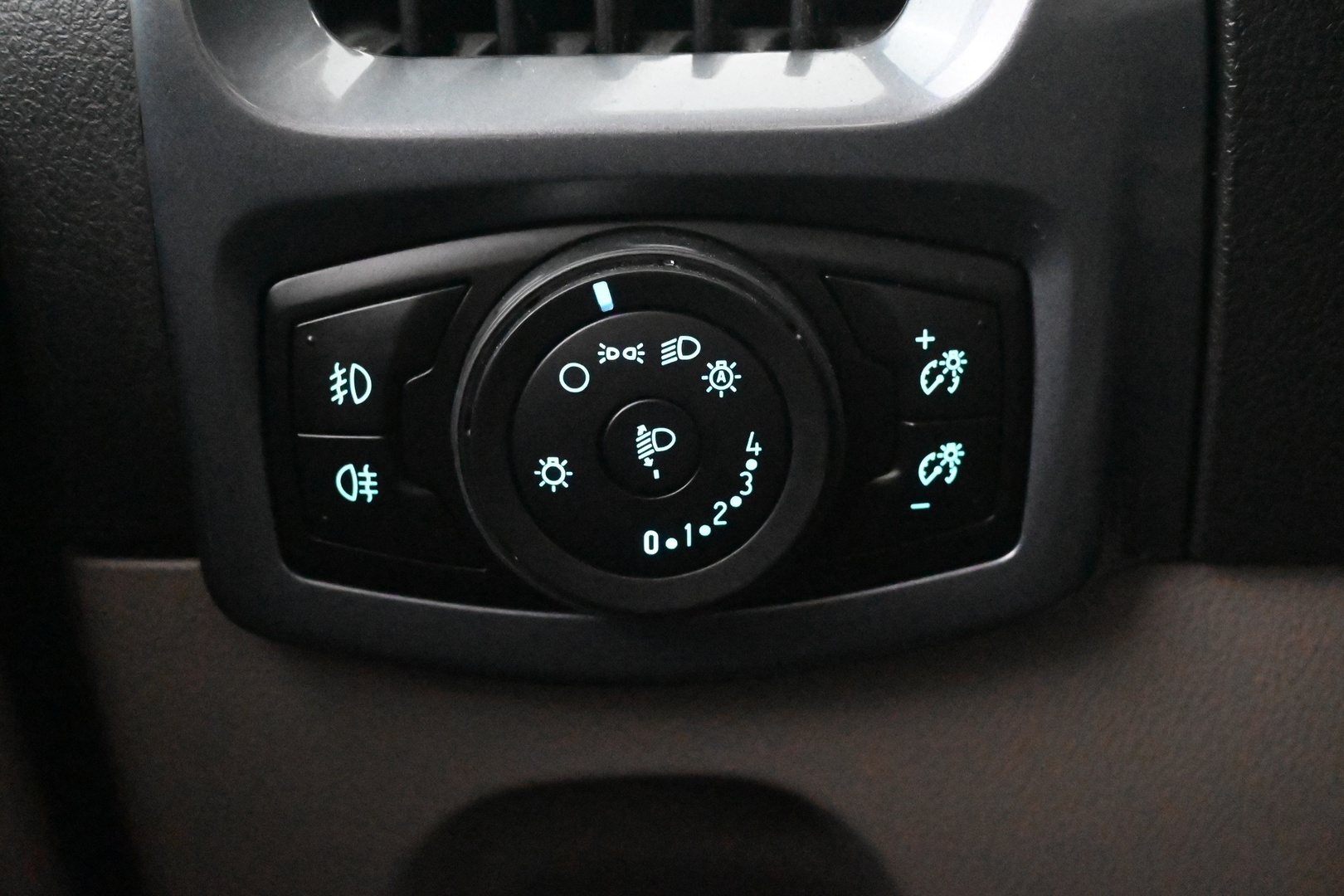 FORD Tourneo Custom 2013