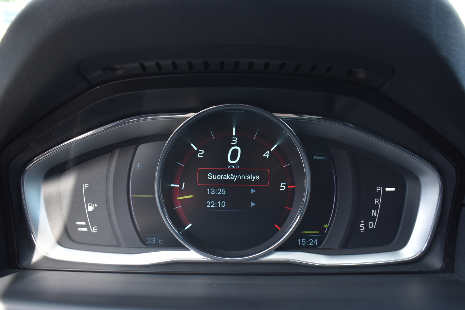 VOLVO XC70 2014