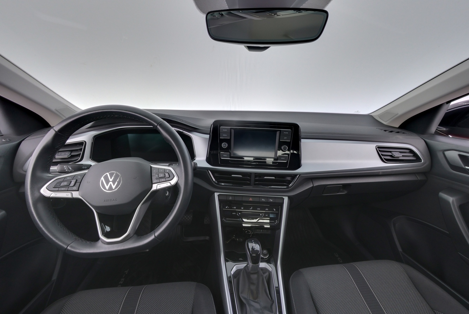 VOLKSWAGEN T-Roc 2022