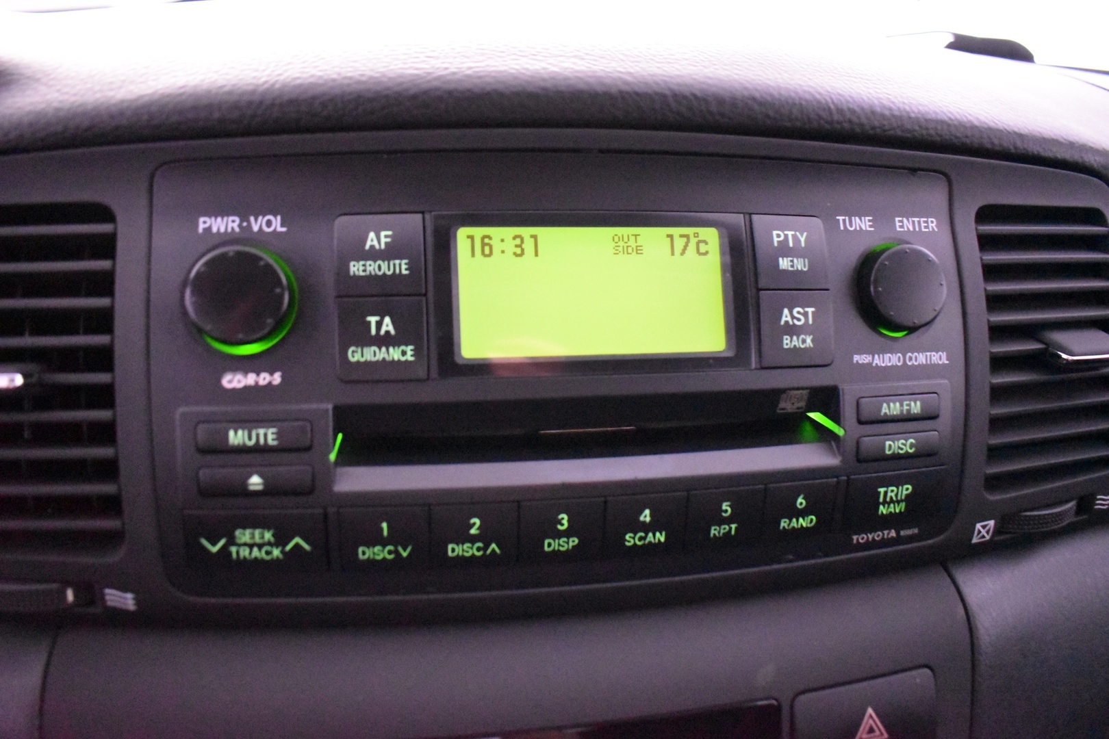 TOYOTA Corolla 2005