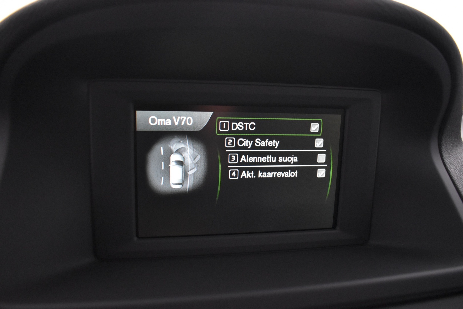 VOLVO V70 2013