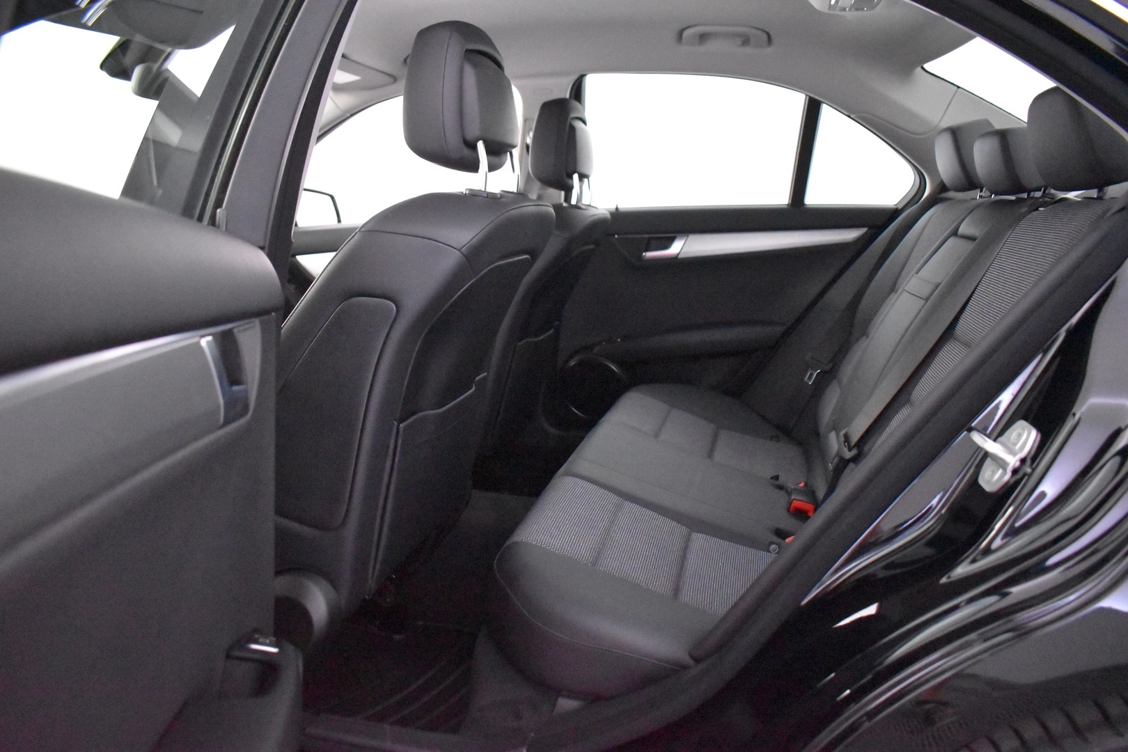 MERCEDES-BENZ C 2013