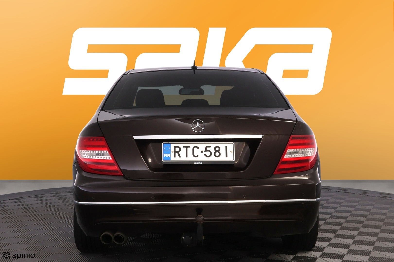 MERCEDES-BENZ C 2011