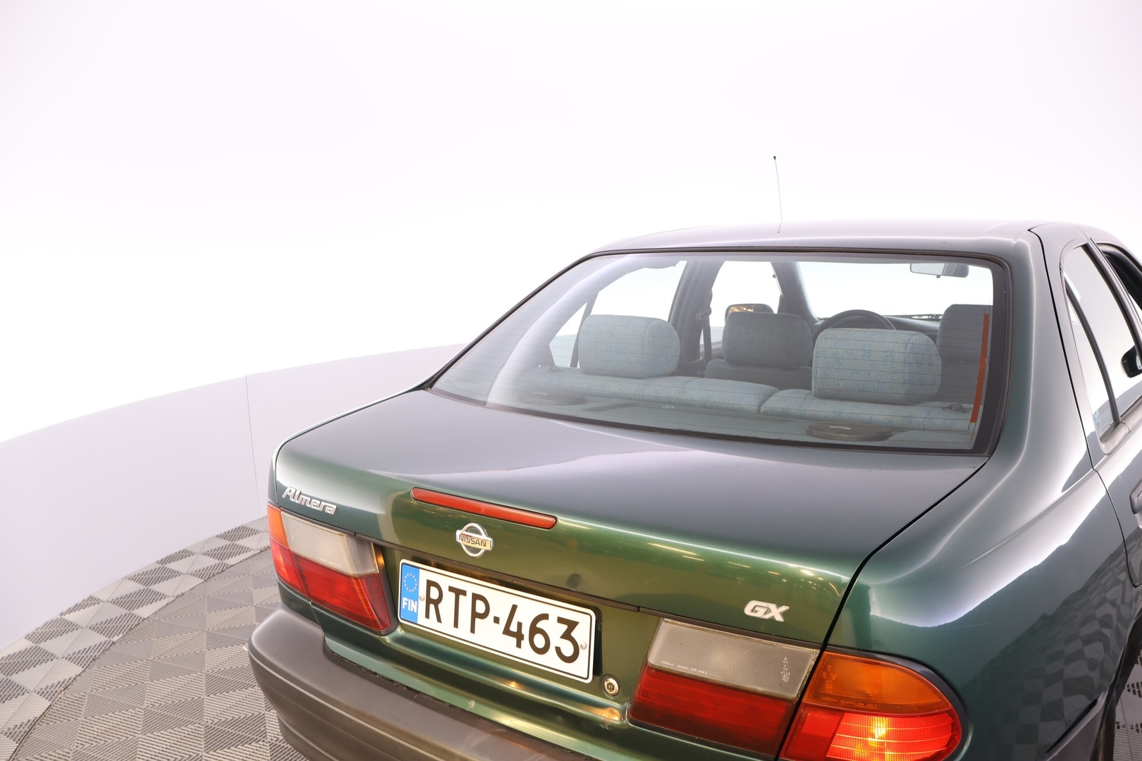 NISSAN Almera 1998