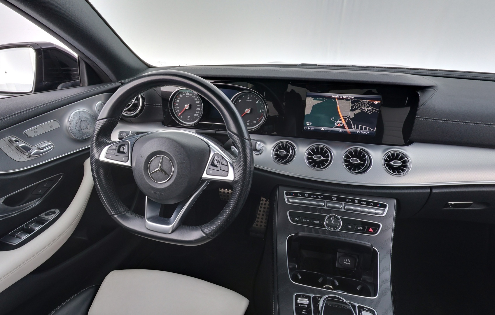 MERCEDES-BENZ E 2018