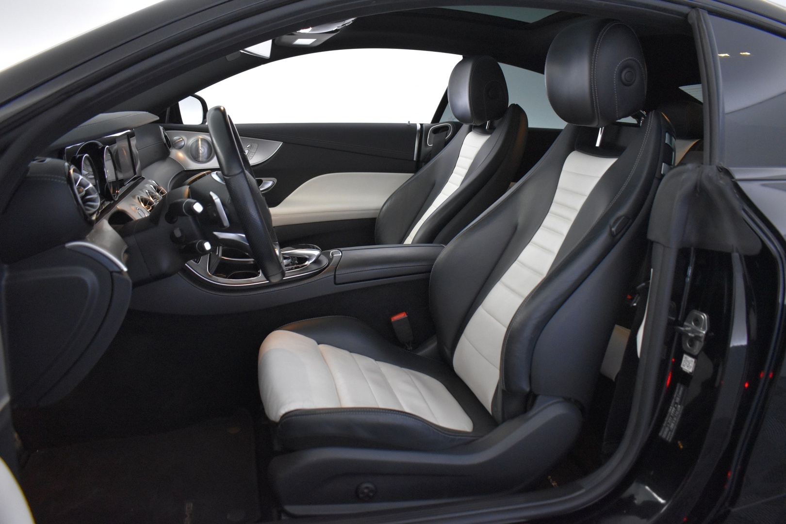 MERCEDES-BENZ E 2018