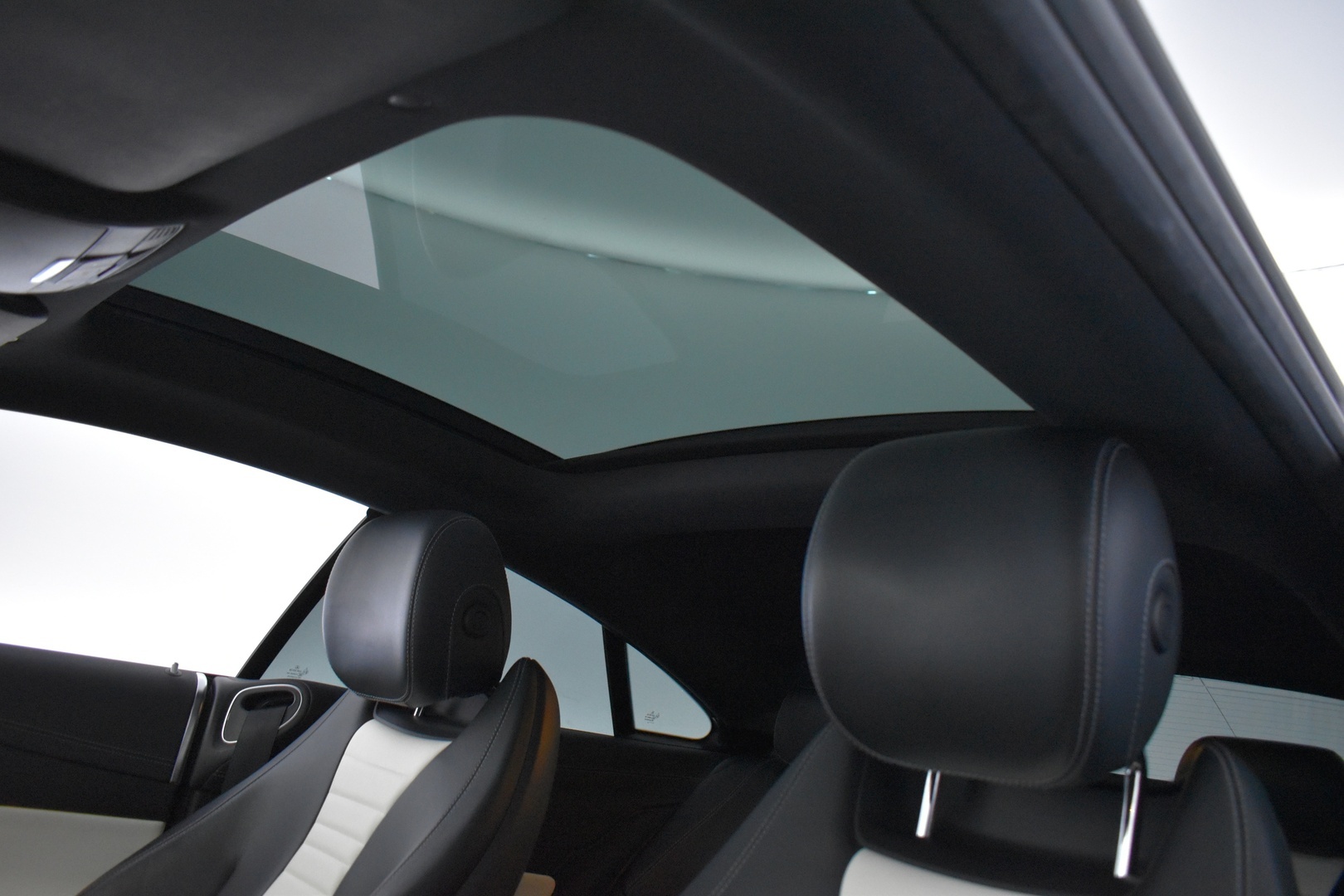 MERCEDES-BENZ E 2018