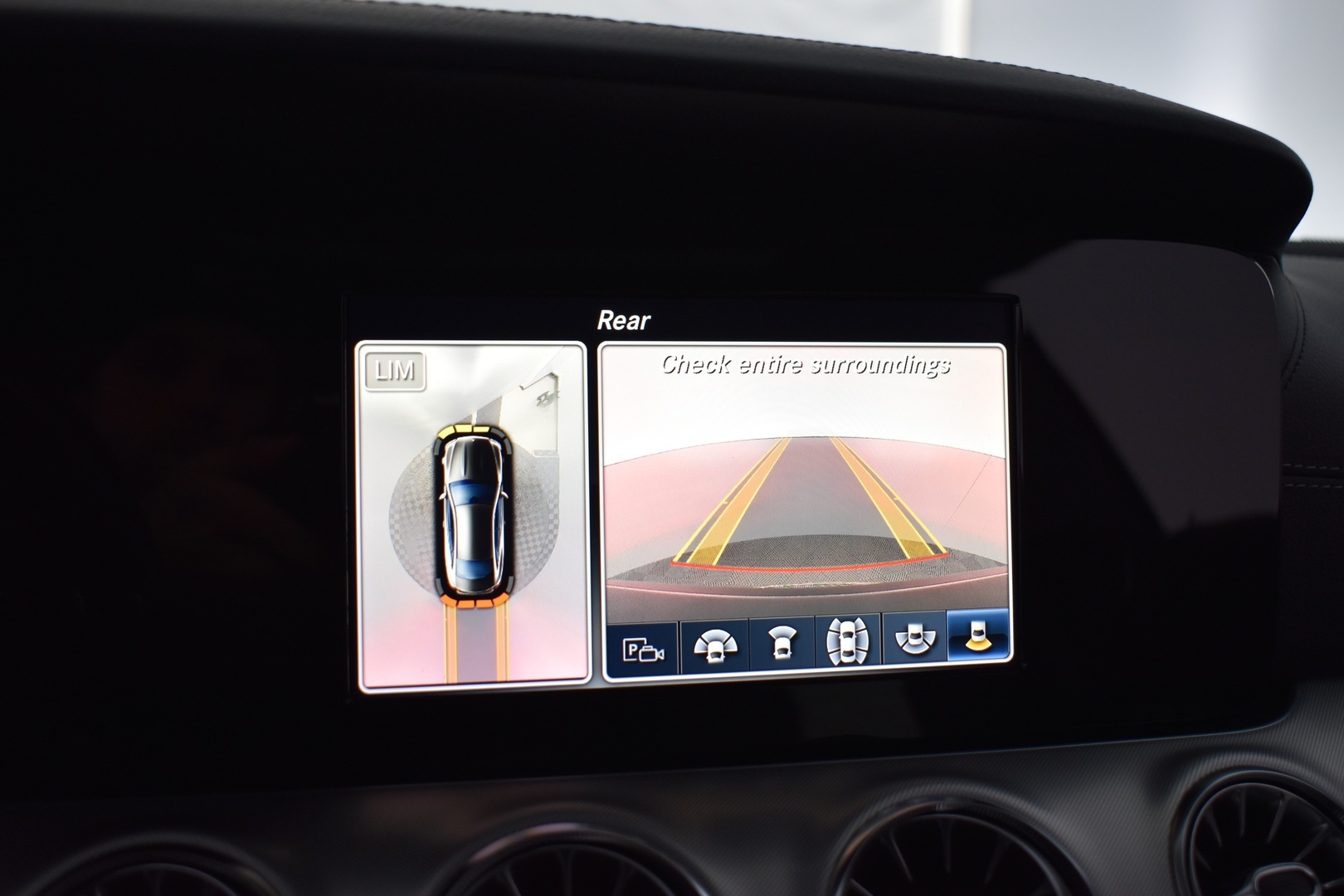 MERCEDES-BENZ E 2018