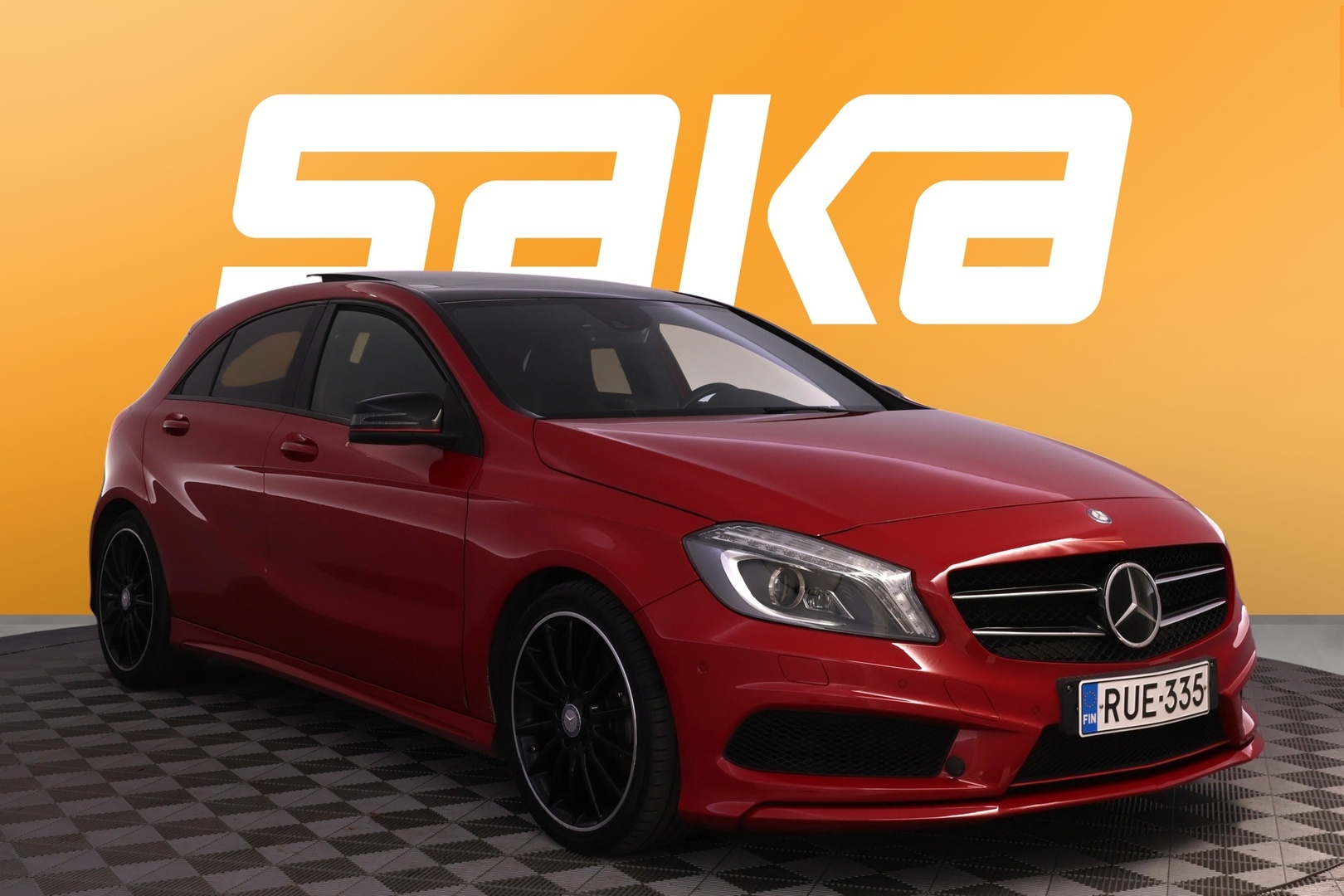 MERCEDES-BENZ A 2014