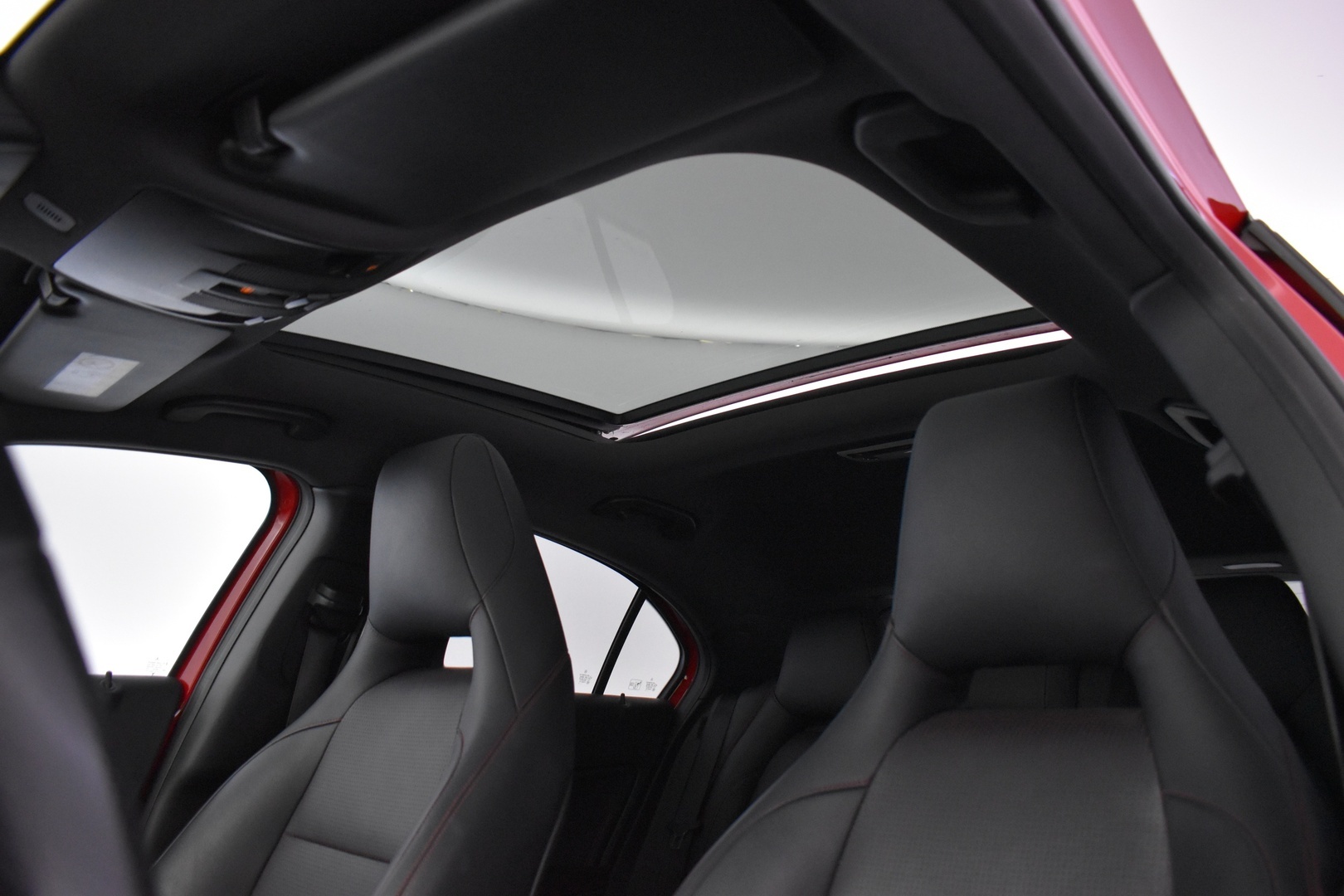 MERCEDES-BENZ A 2014