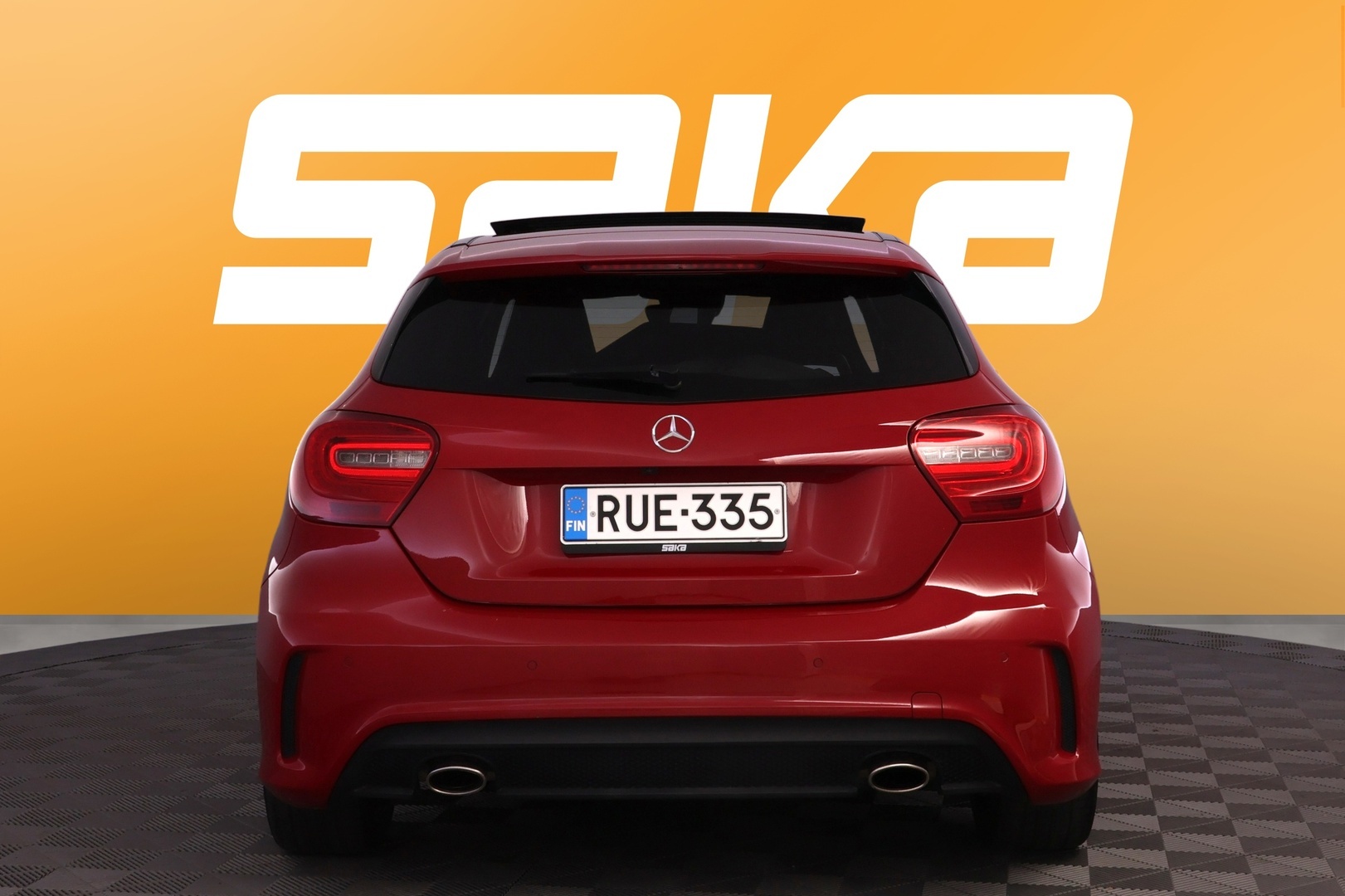 MERCEDES-BENZ A 2014