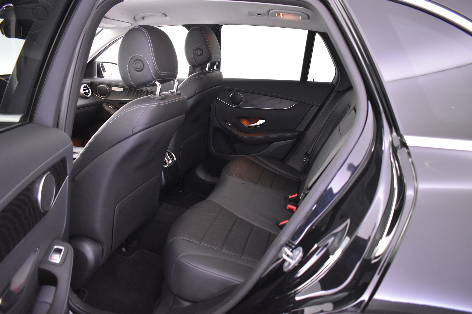 MERCEDES-BENZ GLC 2021